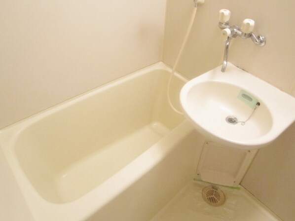 ヴェルドミール国立の物件内観写真